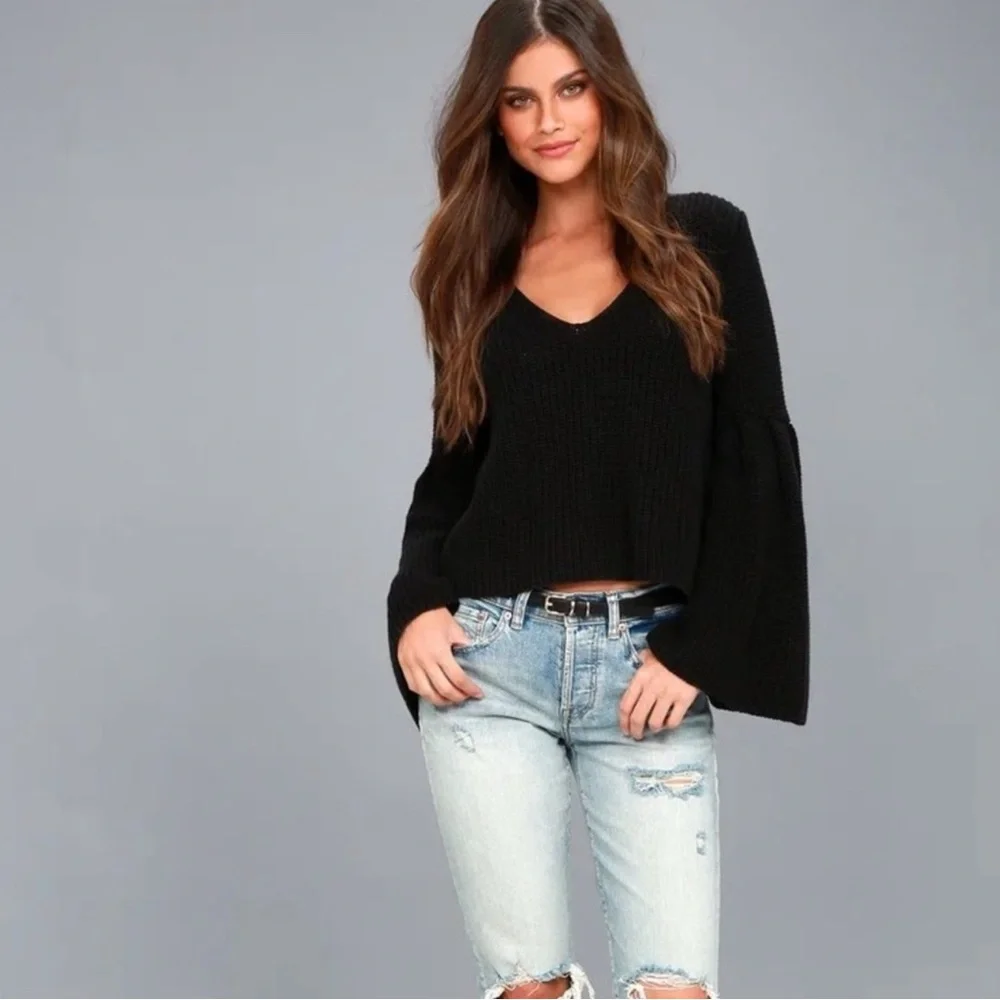 Free People Black Damsel Bell Sleeve Knit Sweater Size Medium